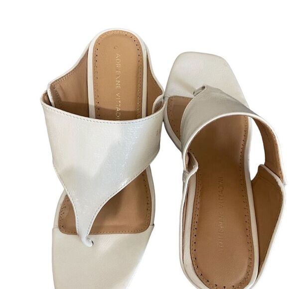 Adrienne Vittadini Chee White Wedge Thong Sandals Women's Size 8.5 - Picture 3 of 6